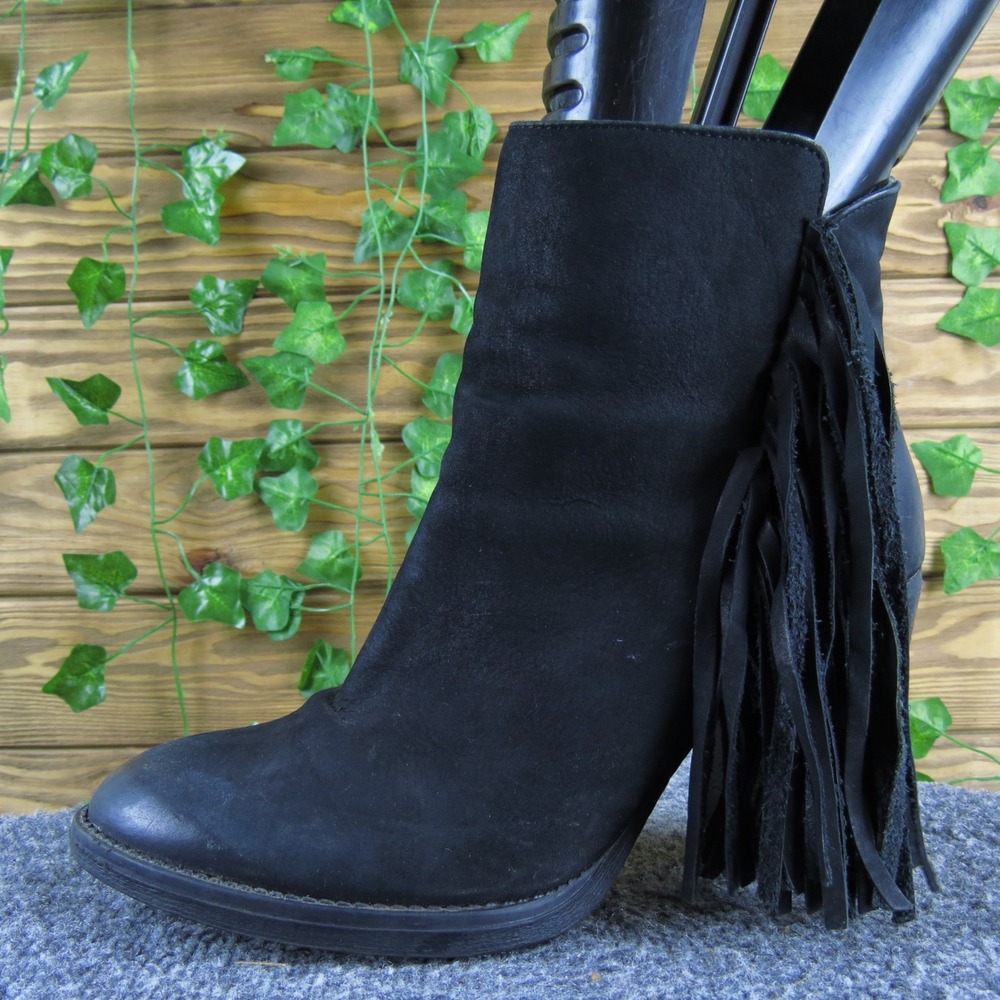 Steve Madden Woodstock Women 9 Black Suede Fringe High Heel Boots